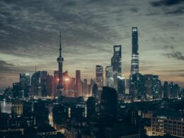 tips-about-commodity-trading-careers-shanghai-skyline