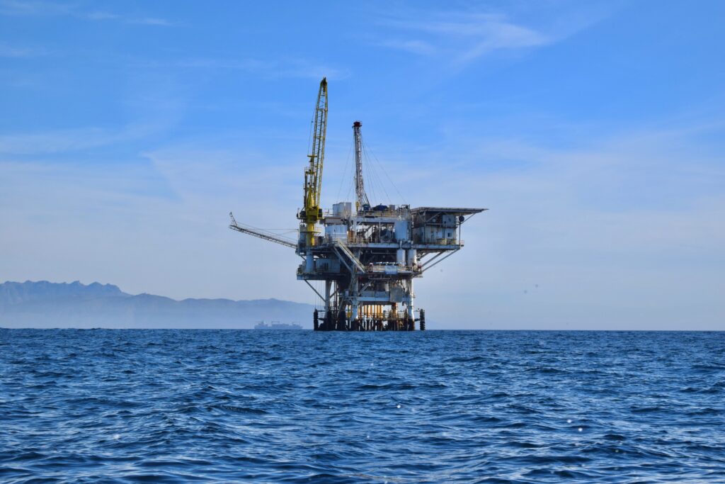 key-points-derivatives-offshore-oil-rig