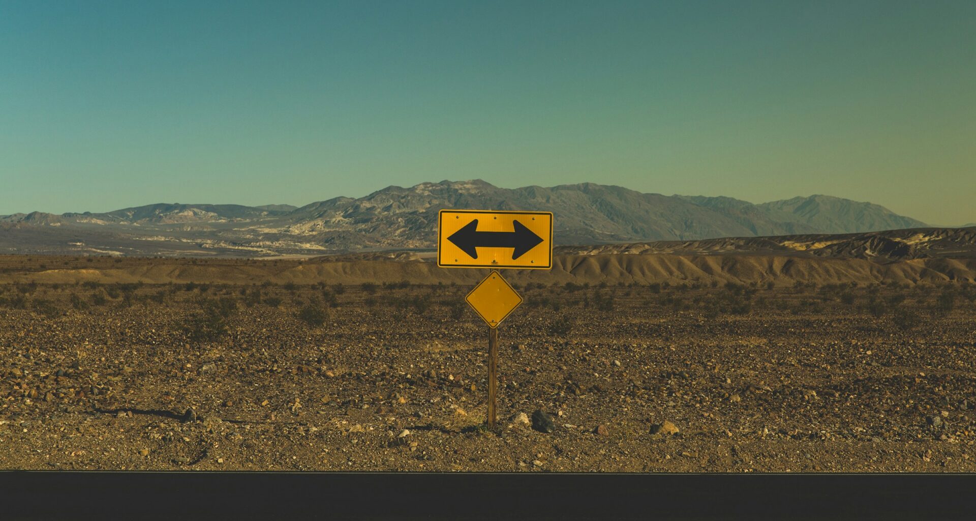 commodity-trading-vs-management-consulting-options