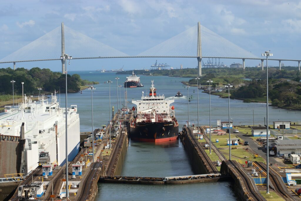 life-as-a-commodity-trader-panama-canal