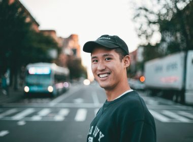 how-to-launch-your-career-in-commodities-trading-man-smiling-nyc